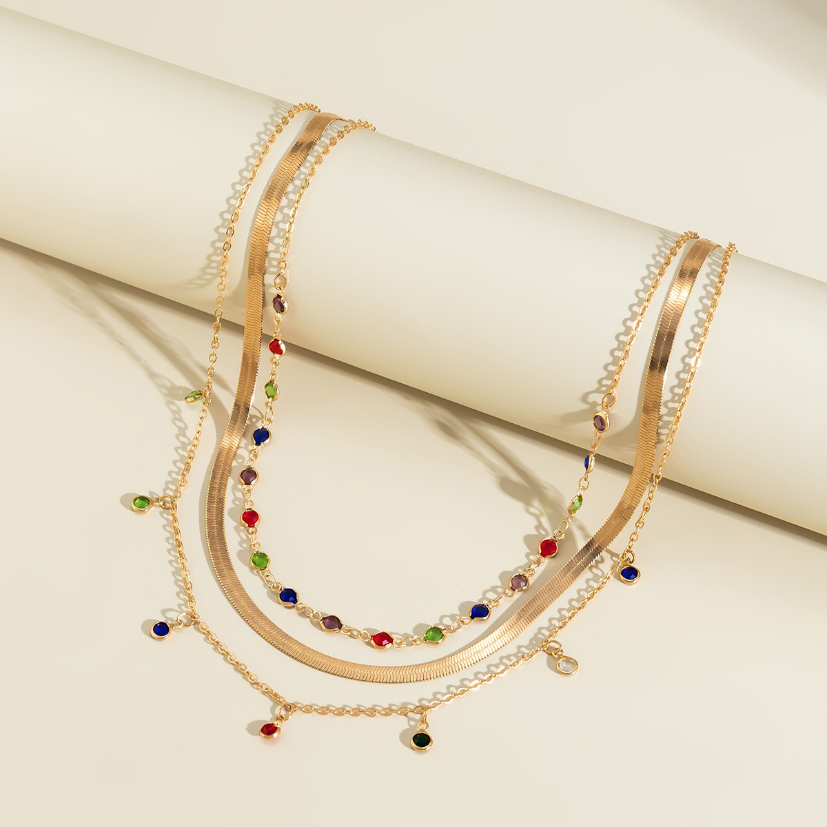 European and American cross-border accessories, niche hot girl style crystal star-shaped collarbone necklace, simple snake bone chain necklace necklace Specification drawing