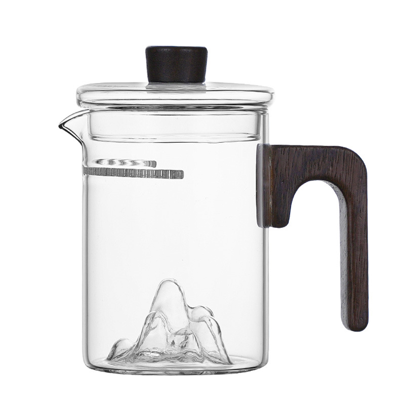 Wholesale high-temperature resistant crescent-shaped glass fair cup, large-capacity tea strainer integrated with filter, tea-making cup, and tea dispenser Item Picture