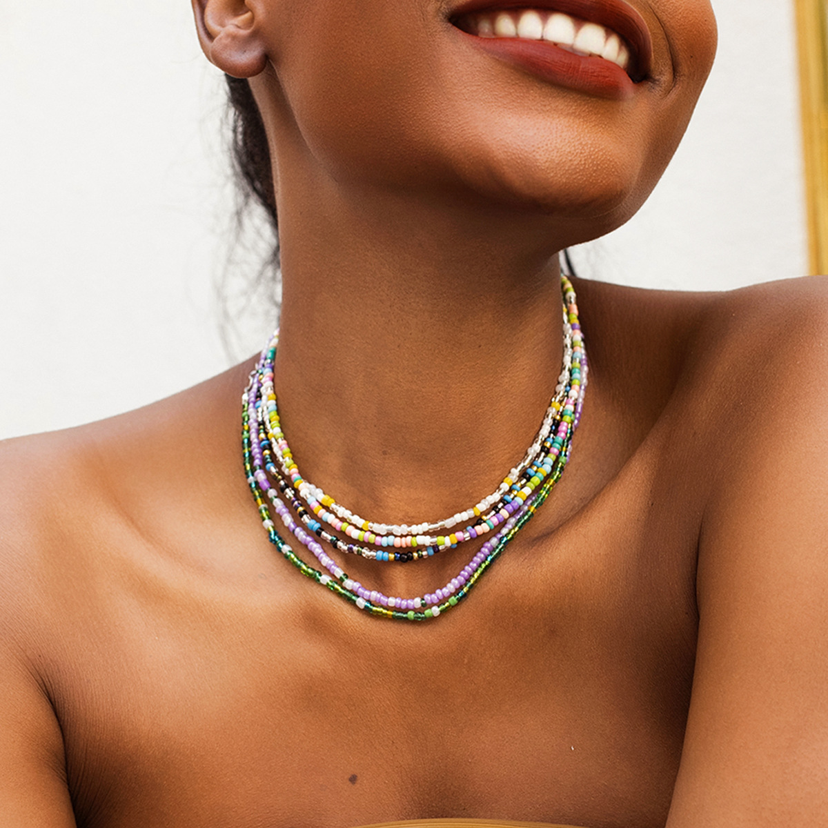 European and American cross-border jewelry, summer pastoral beaded short collarbone chain, sweet and simple vacation style rice bead necklace full figure