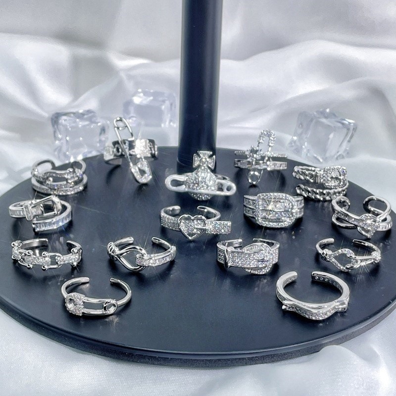 Light luxury and high-end, full diamond belt buckle open ring, women's paper clip, elegant and fashionable, ins cold style index finger ring Specification drawing