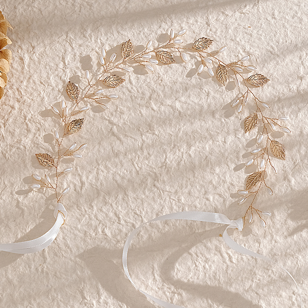 Amazon European and American simple bride headwear, forest fairy style hand-woven pearl hair band, bridesmaid children's hair accessories Specification drawing