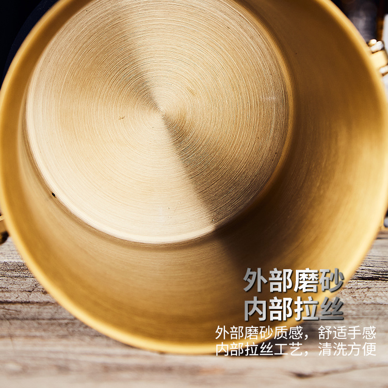 Thickened double-layer stainless steel ice buckets, champagne buckets, wine buckets, ice-cold beer buckets, ice granule buckets, bar and KTV insulated buckets Application Scenario