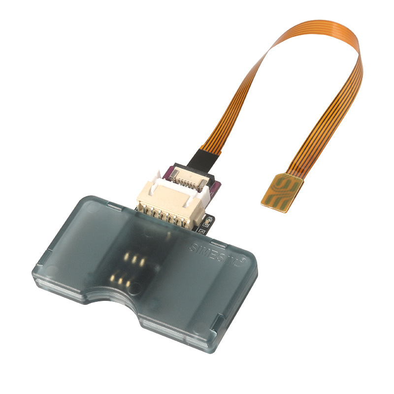 This hot-swappable external card slot extension cable for both Apple and Android enables quick card replacement without the need for a restart to activate and open the card Item Picture