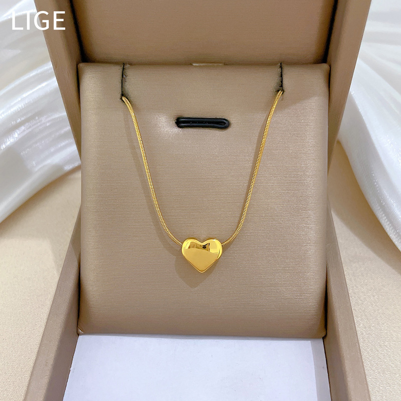 【 All-titanium Steel 】 Light luxury snake bone chain heart furnace, real gold necklace, female Instagram Internet celebrity collarbone chain accessory full figure