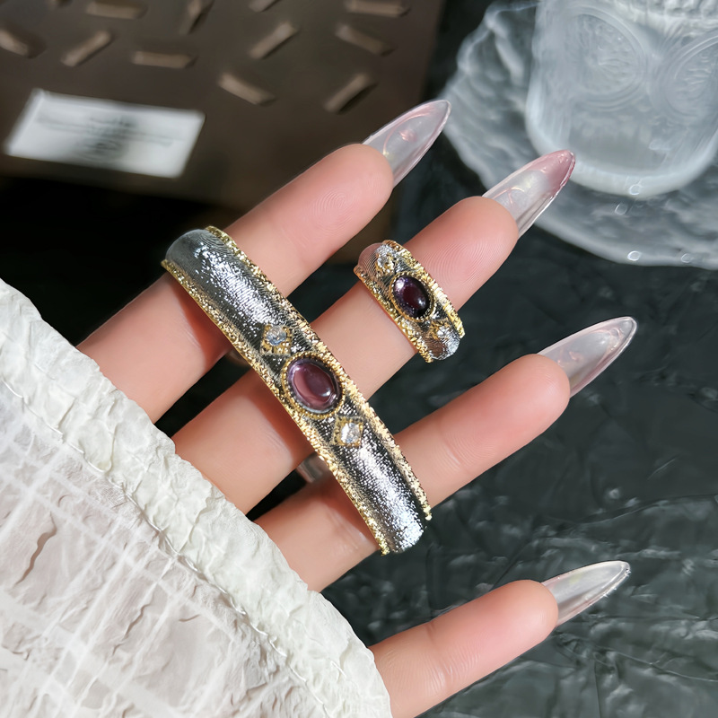 vintage purple stone oval wide brushed bracelet ring set for women, with a touch of light luxury and sophistication in a court style details Picture