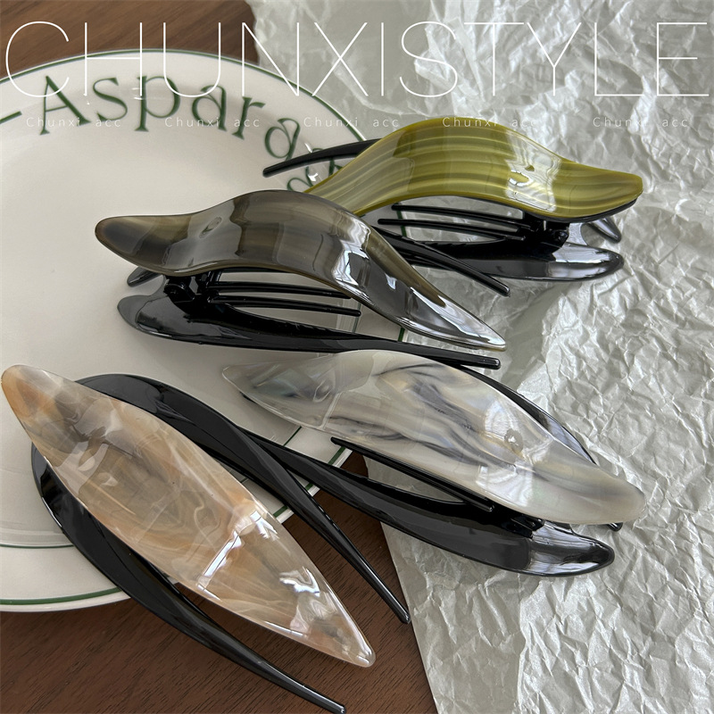 Super convenient hair styling! Simple acetic acid hair clips for women's back of the head with a one-line grip, large size, popular 2023 new style, high-end details Picture