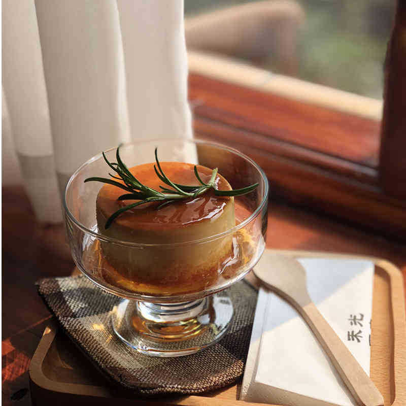 Wholesale of ins high-footed glass ice cream bowls, yogurt pudding dessert cups, snack milkshake sundae cups, ice hockey cups details Picture