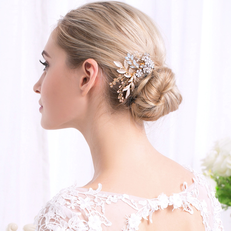 European and American hair accessories, court-style retro style comb, luxurious alloy water diamond comb, handcrafted crystal floral bridal accessories full figure