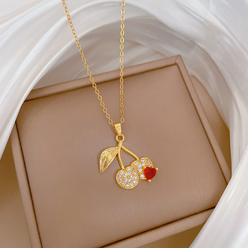 【 Titanium Steel 】 Red cherry diamond, light luxury and elegant, full diamond necklace, versatile for women, collarbone chain, titanium steel chain Specification drawing