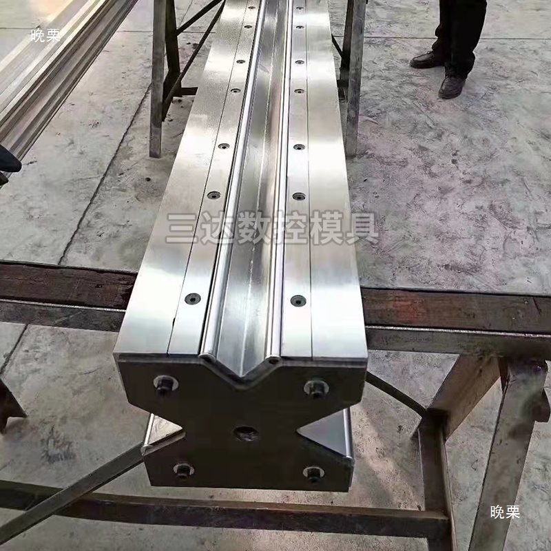 CNC bending machine die, ball bending flap, non-indentation nylon die, single and double V lower die Application Scenario
