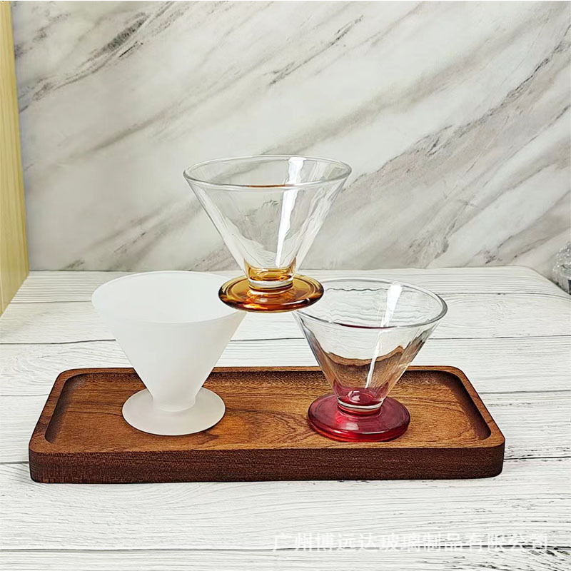 High appearance level, niche design, iced Americano cup, glass cup, French vintage champagne cup, tall ice cream cup details Picture