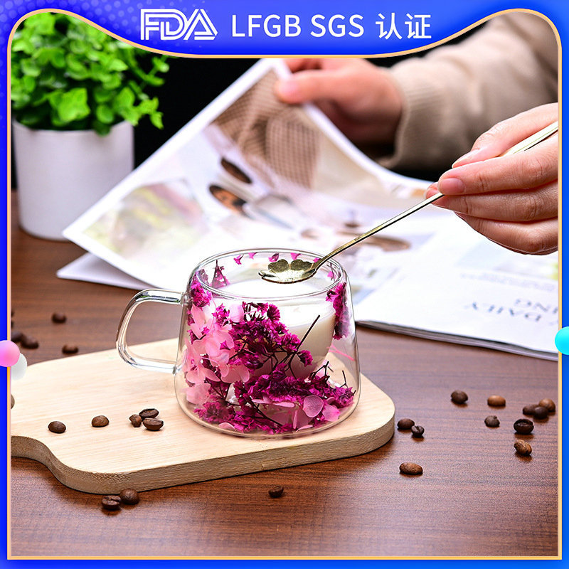 Double-layer glass cups, high appearance level, home coffee cups, high borosilicate glass cups, internet-famous double-layer real flower cups with handles are available full figure