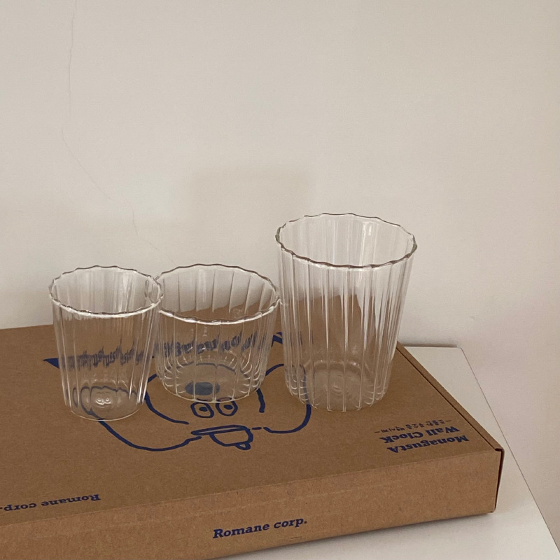 The same style as the Korean blogger's Instagram minimalist high borosilicate heat-resistant glass cup, transparent coffee cup, cold drink water cup, pudding cup Application Scenario