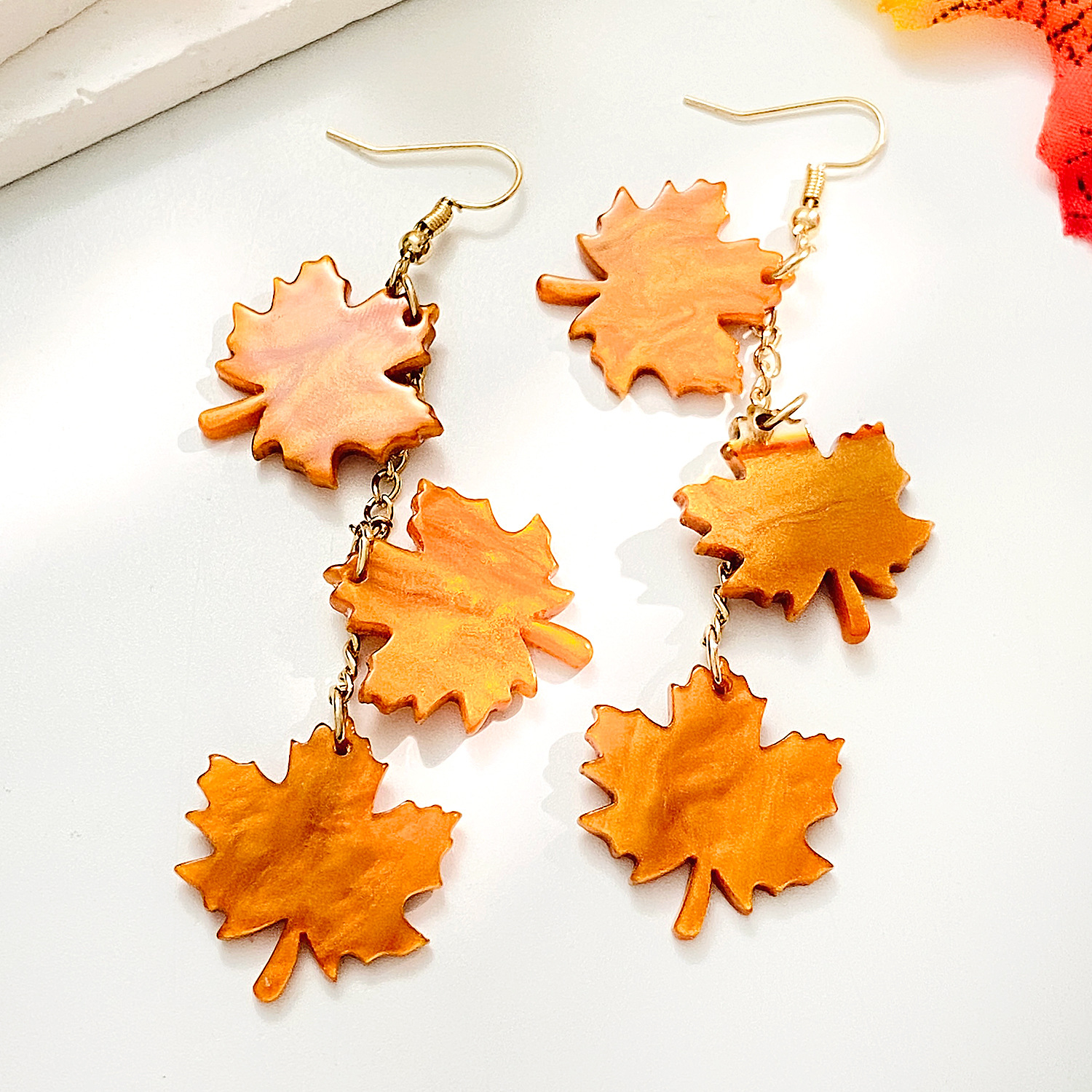 European and American InS-style acrylic maple leaf earrings, retro fashion and creative long leaf earrings, cross-border tassel earrings details Picture