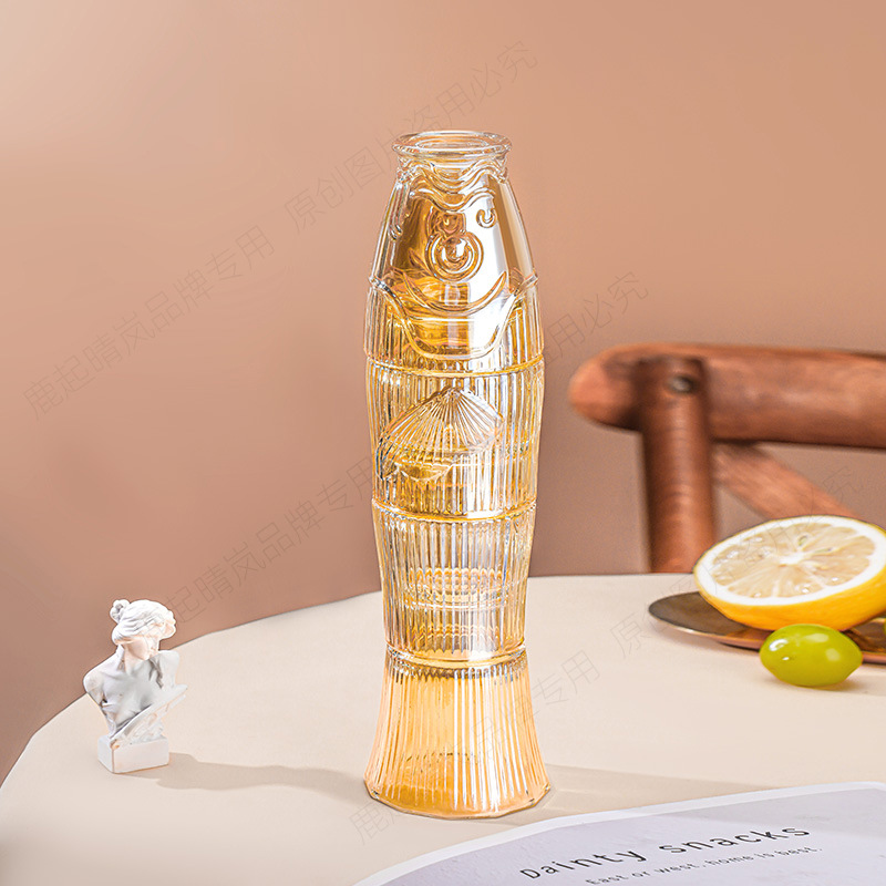 Creative glass cups, koi stacked cups, golden set cups, carp cups, household water cup sets, bank and insurance gift cups full figure