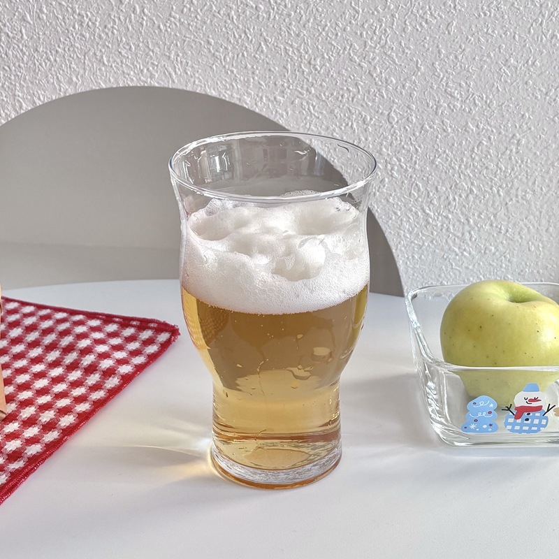 Gao Yan 650ml large-capacity beer glass, crystal glass, home craft beer, personalized and creative glass Application Scenario