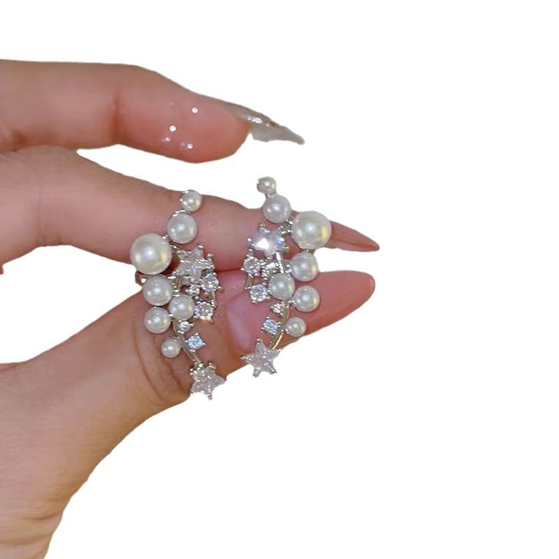 Elegant and noble lady ~ Pearl Star Ear Bone clip without ear holes, versatile, high-end, light luxury, unique daily commuting earrings Item Picture