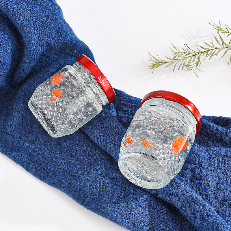 60ml empty bottle of bird's nest, heat-resistant and suitable for stewing fish maw, portioned bottle, fish maw, snow frog, thickened glass sealed bottle Application Scenario