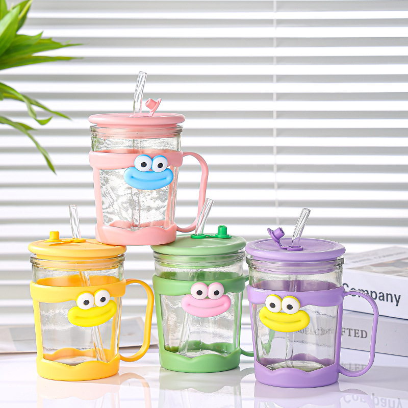 Glass straw cup, household drinking cup, heat-resistant office breakfast coffee cup, cartoon handle gift glass cup Application Scenario
