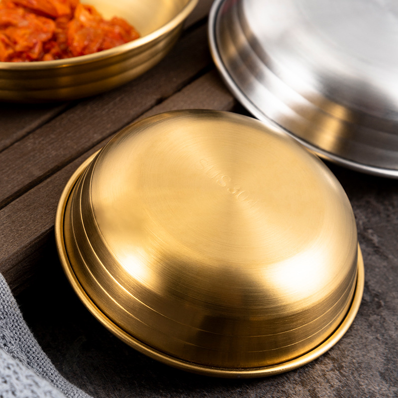 Korean 304 stainless steel golden seasoning plates, dinner plates, Korean kimchi plates, cold dish plates, creative small plates, barbecue tableware Application Scenario