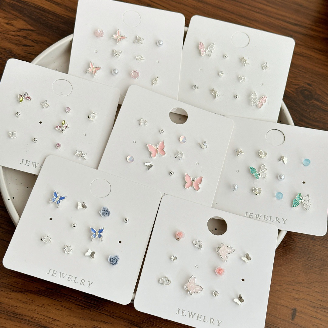 Sweet and cute silver needle, small and exquisite alloy stud earrings, niche design, new set of ins fresh butterfly earrings full figure