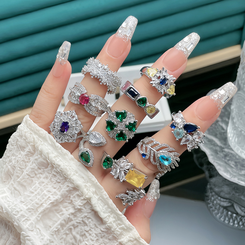 The imitation colored gemstone series of color diamond light luxury open ring, a cold and elegant female style, a cross-border fashion and high-end exquisite ring from Europe and America full figure