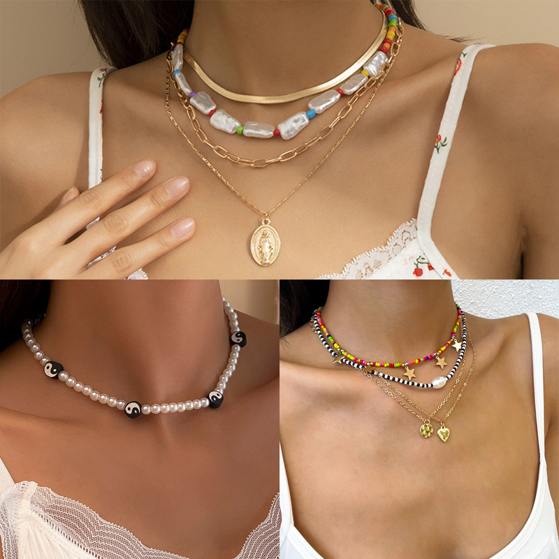 Simple and fashionable colorful rice bead letter necklace, country retro style lock buckle combination necklace, European and American cross-border jewelry Application Scenario