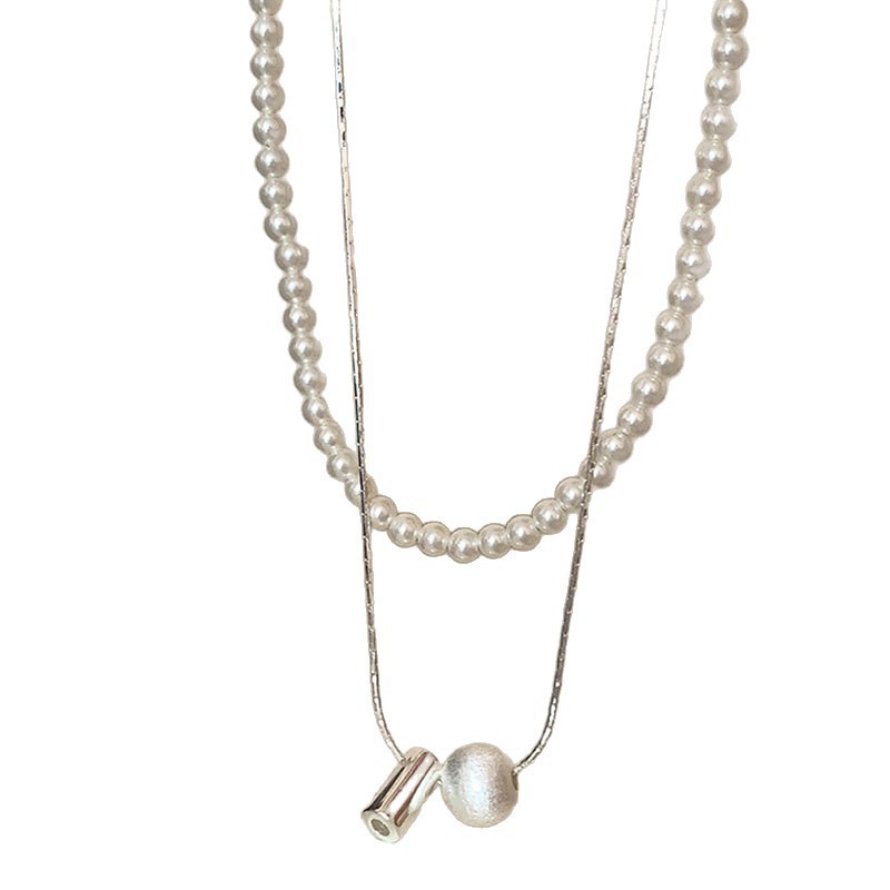 A high-end brushed round ball pearl double-layer layered necklace, a unique and fashionable women's neckchain and collarbone chain Item Picture