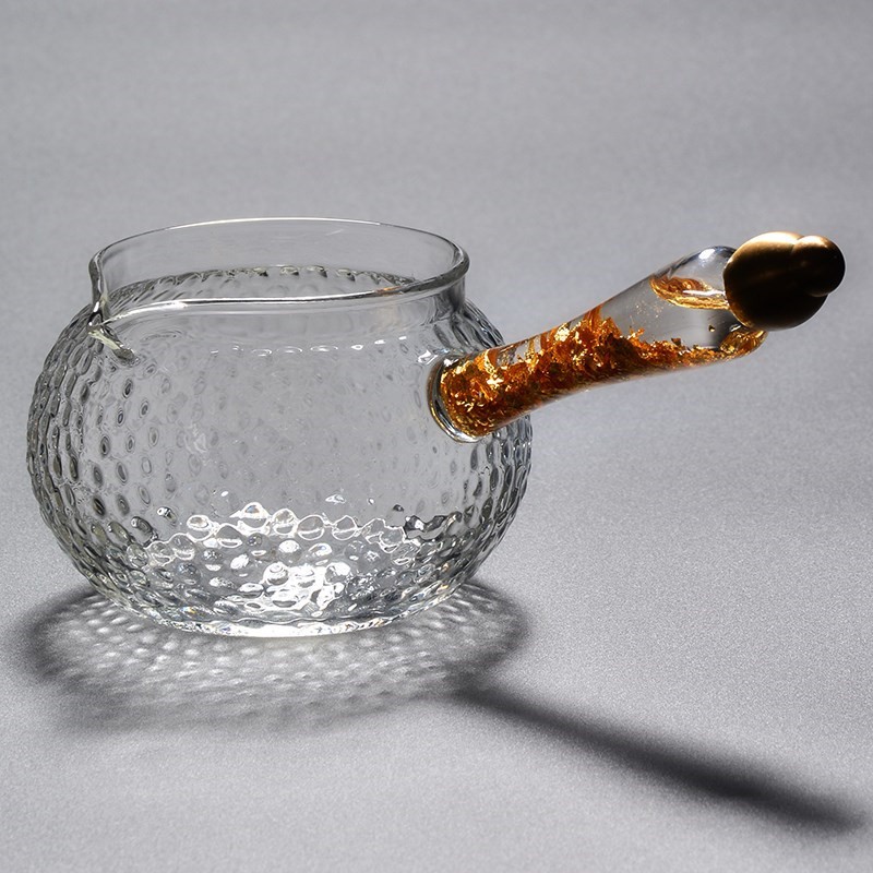 High borosilicate glass side handle, public cup, gold foil fair cup, hidden gold handle, hammer-patterned Gongfu tea set, tea distribution set, public cup details Picture