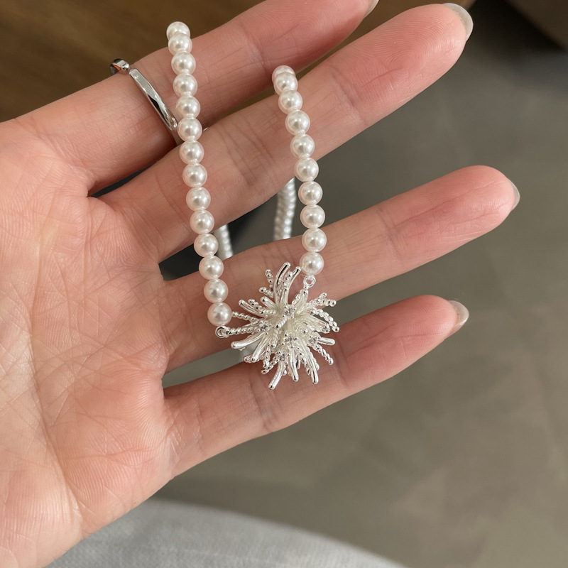 Korean zircon dandelion layered style necklace snake bone chain pull new simple and niche collarbone chain Specification drawing