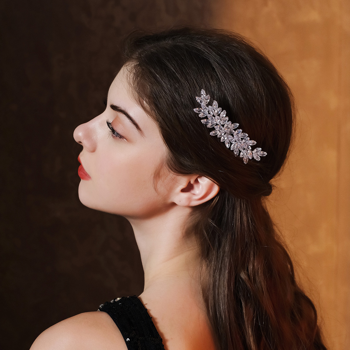 European and American daily versatile hair accessories, light luxury full diamond, children's stage performance loose hair combs, bride's updo hair combs, zircon hair combs full figure