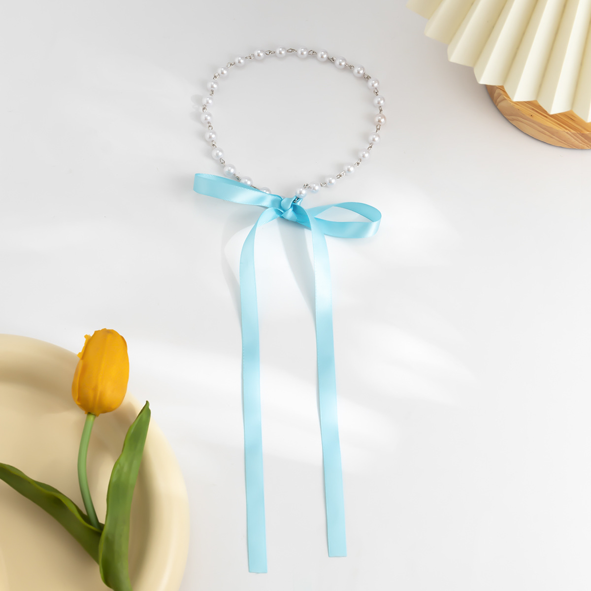 European and American cross-border jewelry, retro DIY tie bow necklace, sweet ribbon choker pearl imitation necklace Application Scenario