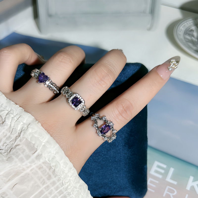 Sweet and cool Girl Y2K Geometric heart purple diamond Open ring, a delicate, light luxury, niche and cold style ring with a feminine touch details Picture