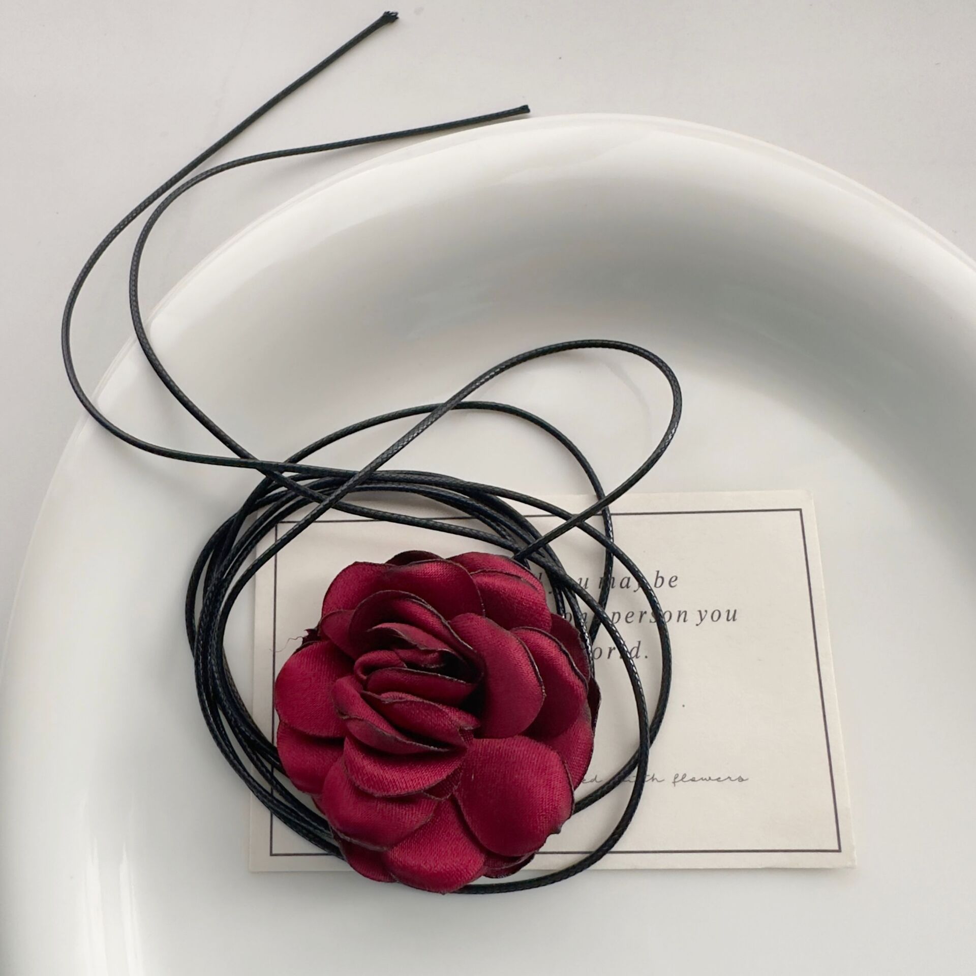 French versatile retro rose tie necklace, pearl tie choker long neck chain, cross-border collarbone chain for women details Picture