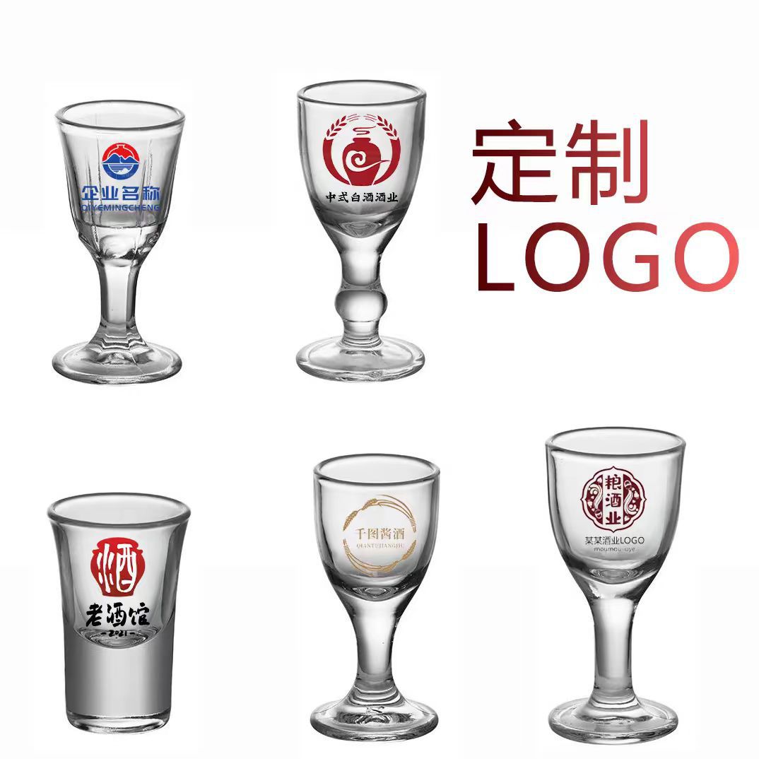 Small glass wine glasses, white spirit glasses, small toasting glasses, one-sipped glasses, tall spirits glasses, thickened bullet glasses for home use, small wine cups Application Scenario