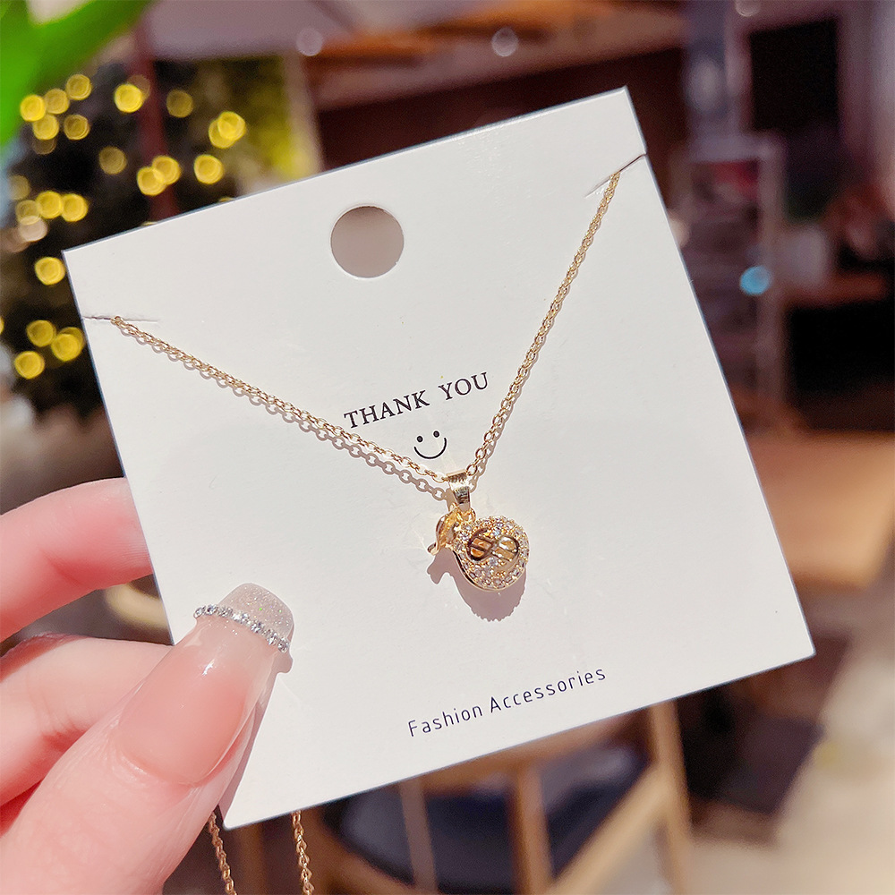 Lucky New Year money bag titanium steel necklace wholesale, non-fading design sense collarbone chain, 2024 new style Internet celebrity necklace full figure