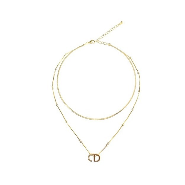 French light luxury retro two-piece letter necklace 2024 Niche design collarbone chain wholesale accessories Application Scenario