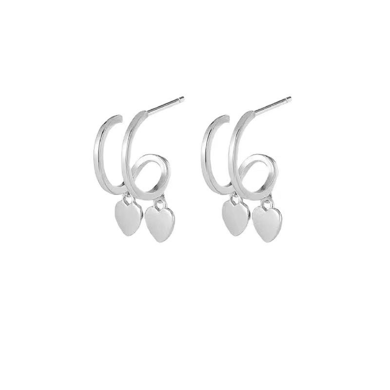 Niche ins trendy double-layer heart-shaped stud earrings for women, versatile and fashionable design earrings, sweet and cool cold style earrings Item Picture
