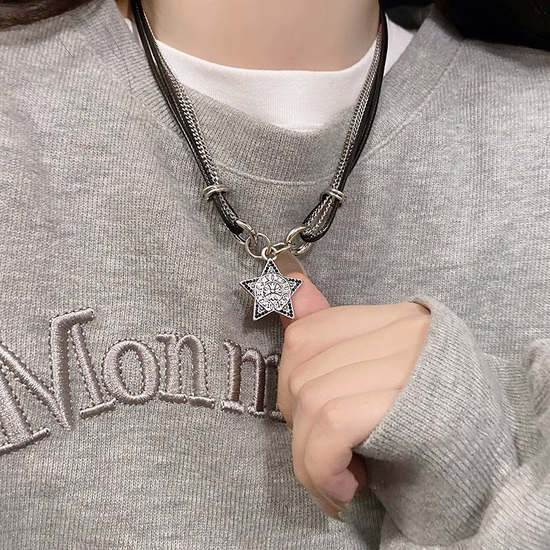 Thai pants Spicy ~ Black leather rope cross star necklace, sweet and cool accessories, collarbone chain, feminine neckchain and collar details Picture