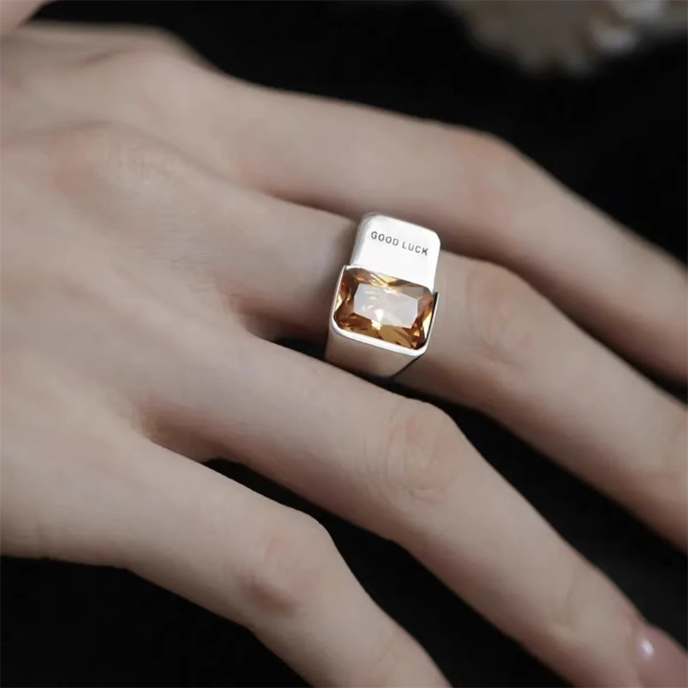 Lucky yellow diamond square diamond ring for women, s925 sterling silver, niche design, light luxury, individual fashion, cold style, loose-mouth jewelry full figure