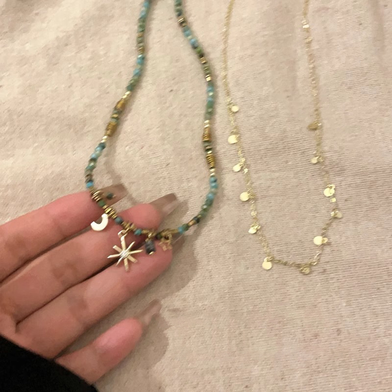 A retro beaded stacked necklace for women, a light luxury and niche Bohemian sunflower collarbone chain neck accessory details Picture