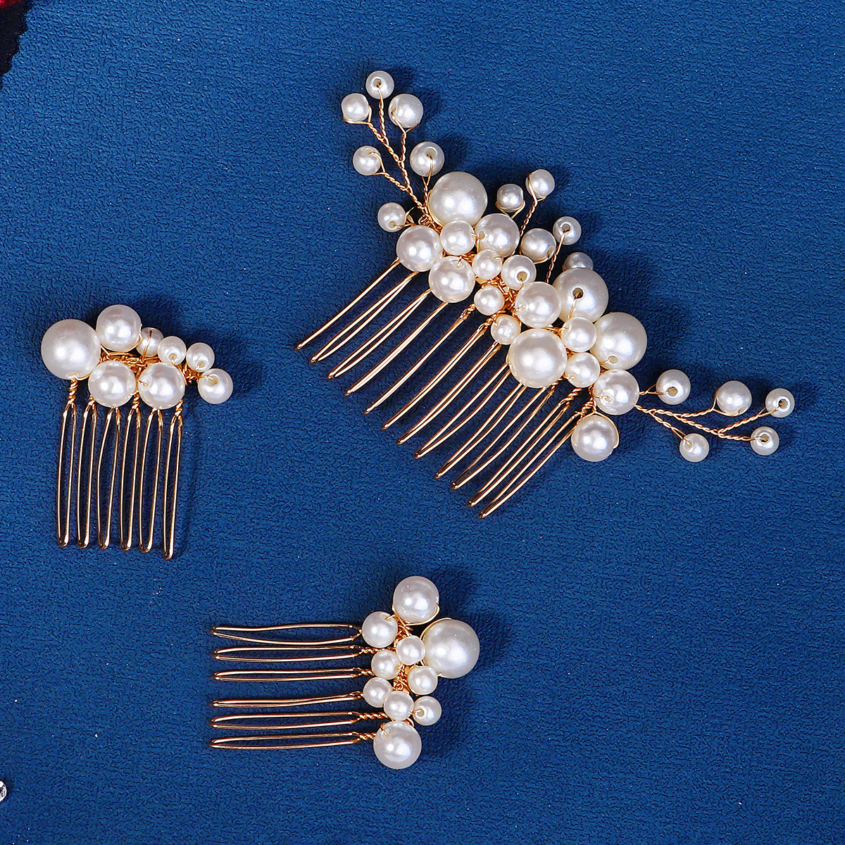 Japanese and Korean Ins-style hair accessories, retro socialite updo, hand-stitched comb, bride's wedding dress, evening gown, pearl hair comb three-piece set Specification drawing