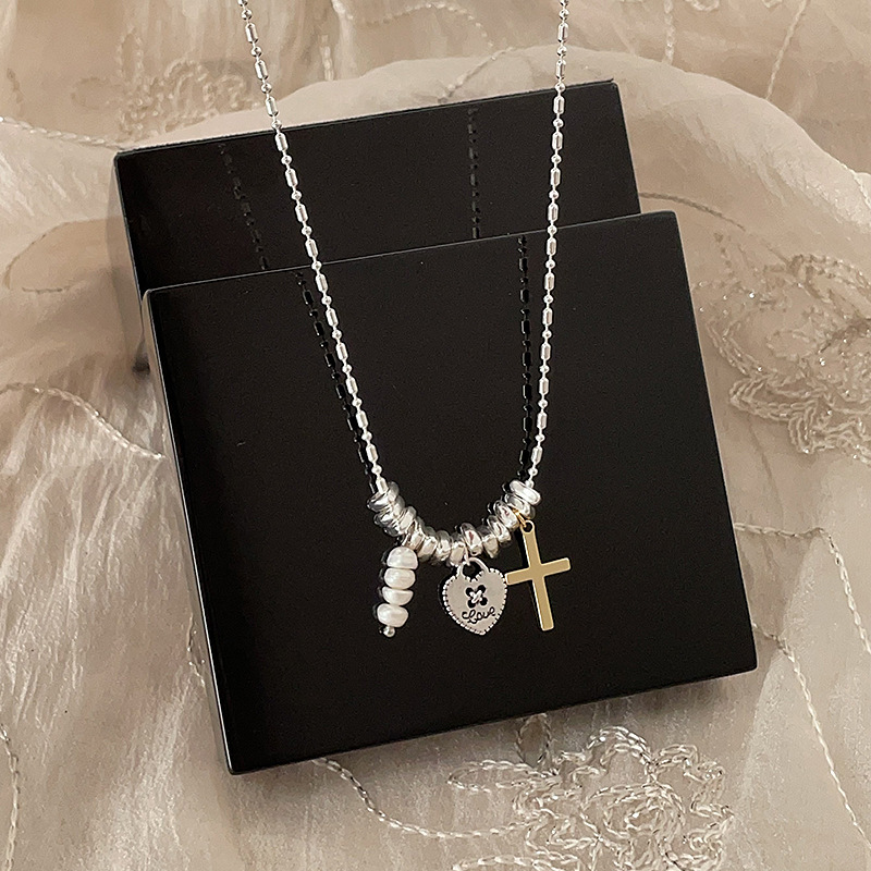 Silver silver metallic pearl heart-shaped cross tassel necklace, simple and versatile for women, elegant and stylish collarbone chain full figure