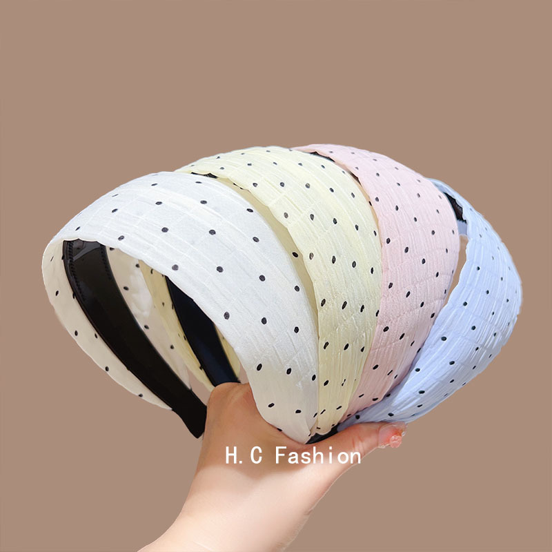 Wide-brimmed black and white polka dot small floral hair band for pressing hair and washing face, high-end, fashionable and stylish headband, new hair accessory details Picture
