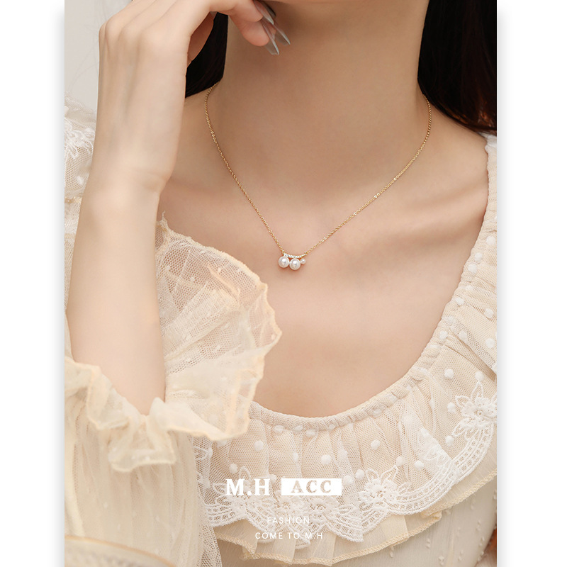 French pearl zircon necklace with a high-end feel, ins simple and versatile collarbone chain, new retro style pendant wholesale full figure