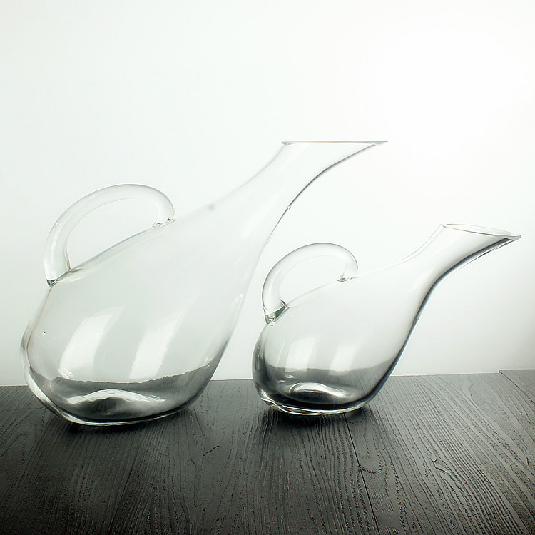 Swan-shaped hand-thickened glass decanter, red wine decanter, red wine divider, cold cut, wholesale in stock details Picture