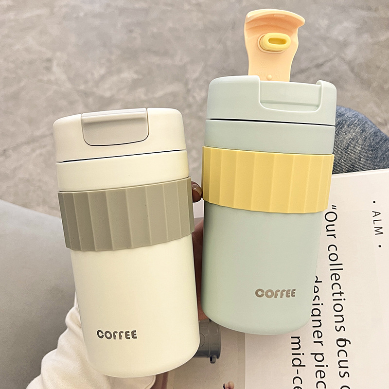 Creative coffee cups, compact and portable, high appearance level, girls' insulated cups, office household water cups, travel cups, custom-made full figure