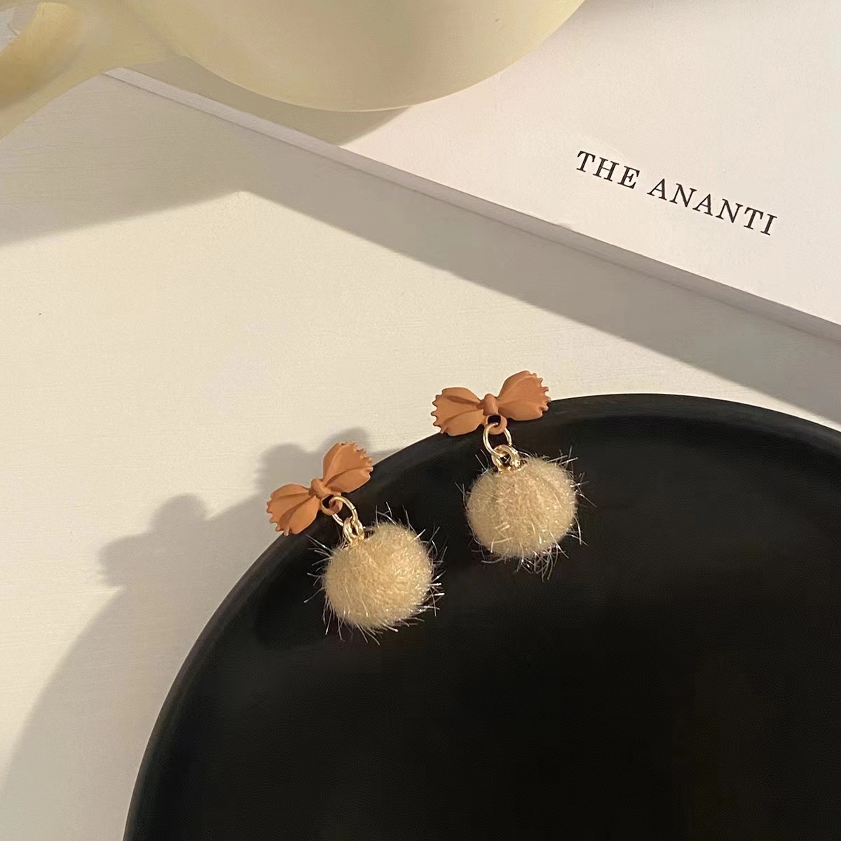 Bowknot mink pom-pom stud earrings for women's 2025 new trendy autumn and winter, plush design sense earrings, high-end and elegant earrings Application Scenario