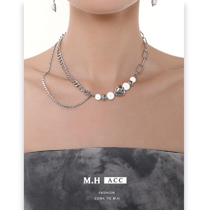 Heart-shaped beaded patchwork necklace, a niche design for women, wholesale collarbone chain for best friends, retro, light luxury, trendy and unique necklace Specification drawing