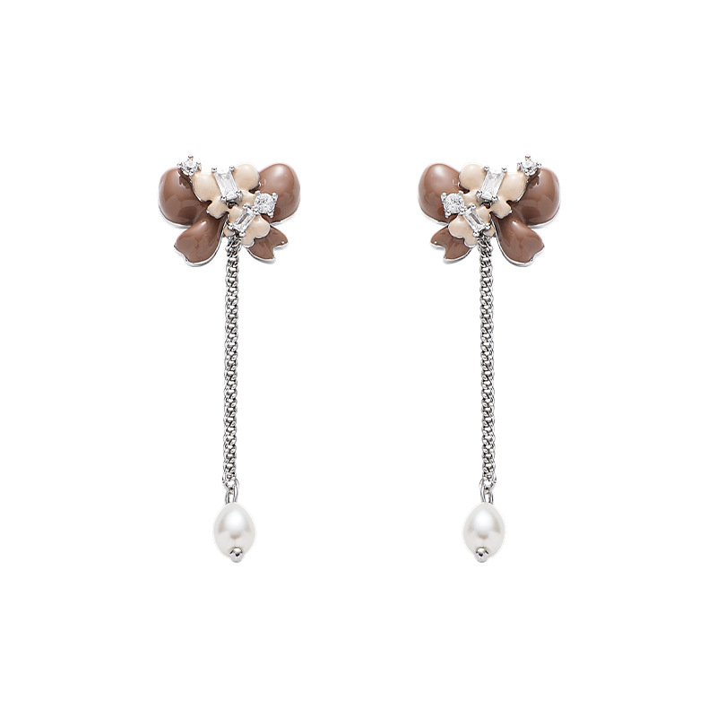 Autumn and winter new bow tassel earrings, women's fashionable and high-end style, college style stud earrings, 925 silver needle cross-border earrings Item Picture
